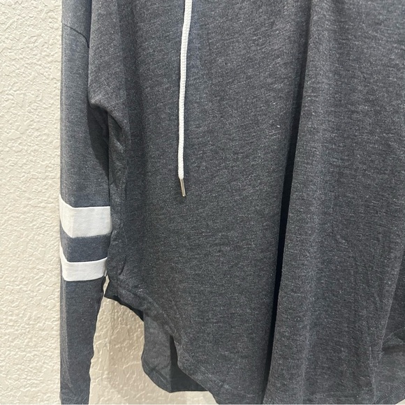Long Sleeve Hoodie with Striped Sleeves & Drawstring – Casual Athleisure Top NWT - Picture 5 of 6
